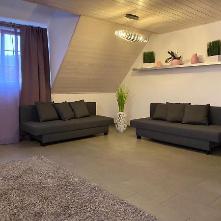 Ferienwohnung 辛斯海姆 外观 照片